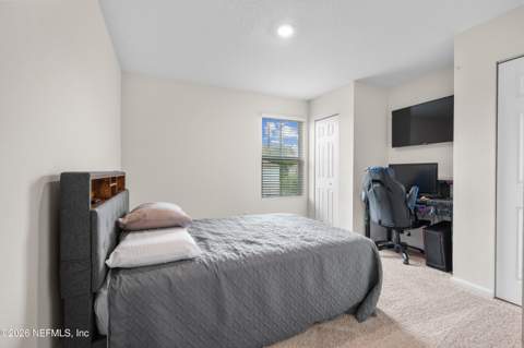 893 Capitol Parkway, Jacksonville FL - photo 16 of 27