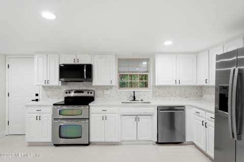 3510 Sandburg Road, Jacksonville FL - photo 12 of 45
