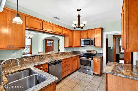1294 Ingleside Avenue, Jacksonville FL - photo 7 of 28