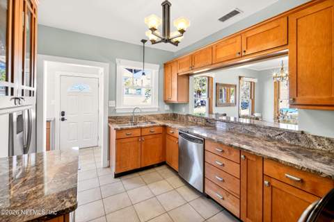 1294 Ingleside Avenue, Jacksonville FL - photo 8 of 28