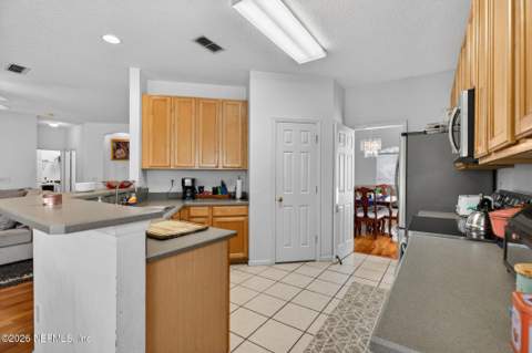 1844 Chatham Village Drive, Orange Park FL - photo 21 of 67