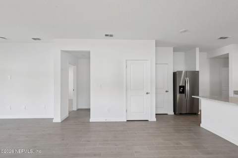6716 Kings Creek Boulevard, Jacksonville FL - photo 6 of 17