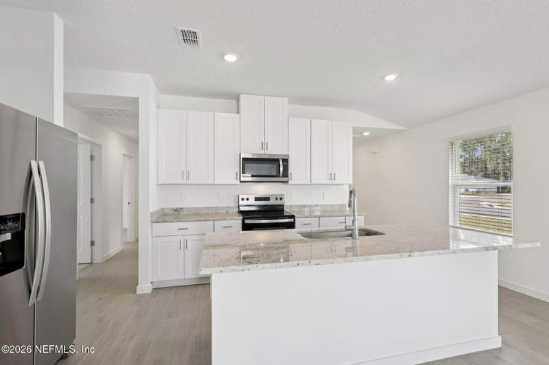 4 bedroom Single Family Residence at 6716 Kings Creek Boulevard, Kings Creek, Jacksonville — photo 4