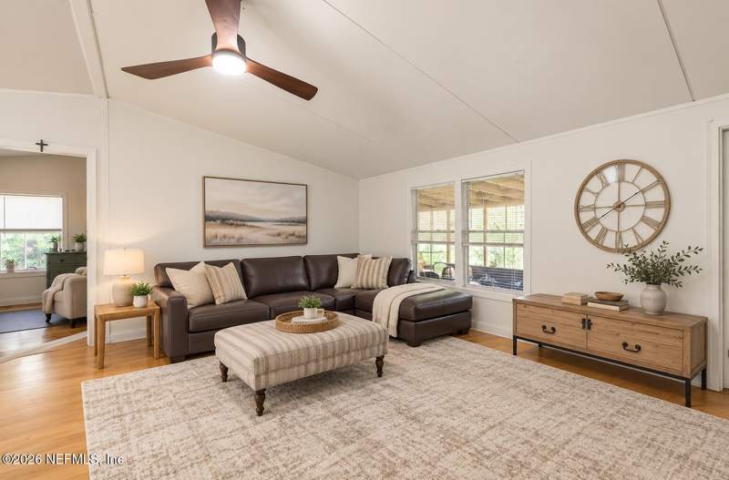 2 bedroom Manufactured Home at 6308 Grandview Court, Keystone Heights, Keystone Heights — photo 5