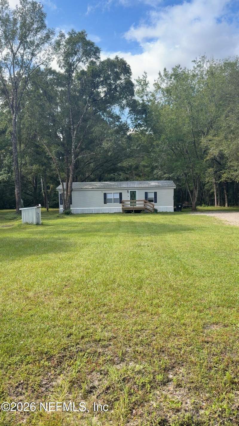 3 bedroom Mobile Home at 4856 McAllister Road, Middleburg, Middleburg — photo 2