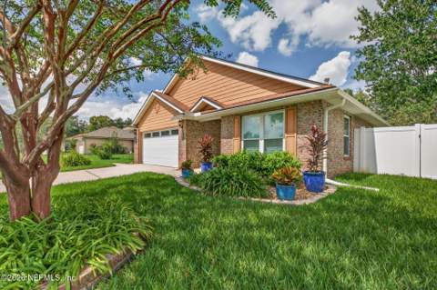 1350 Summit Oaks Drive, Jacksonville FL - photo 7 of 57