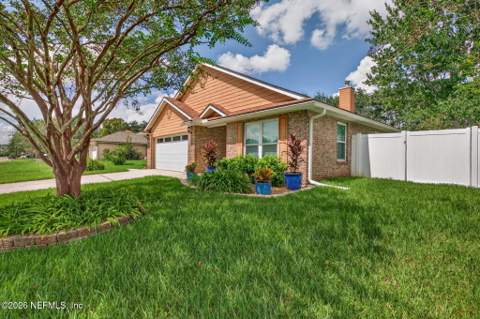 1350 Summit Oaks Drive, Jacksonville FL - photo 8 of 57