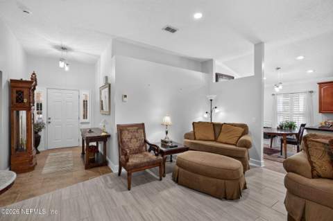 1350 Summit Oaks Drive, Jacksonville FL - photo 19 of 57