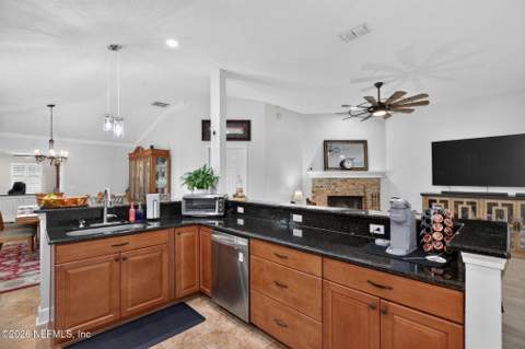 1350 Summit Oaks Drive, Jacksonville FL - photo 23 of 57