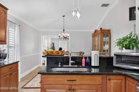 1350 Summit Oaks Drive, Jacksonville FL - photo 24 of 57
