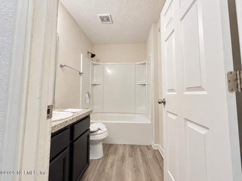 3 bedroom Single Family Residence at 1442 Golfair Boulevard, Moncrief Heights, Jacksonville — photo 3