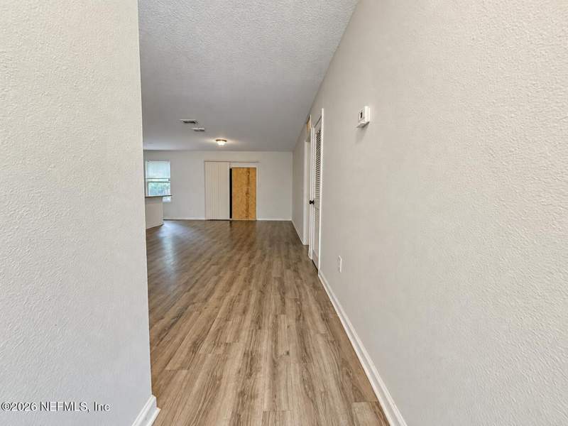 3 bedroom Single Family Residence at 1442 Golfair Boulevard, Moncrief Heights, Jacksonville — photo 5