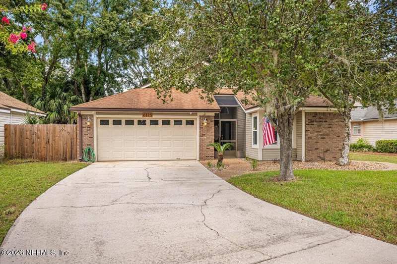 3 bedroom Single Family Residence at 6175 Alpenrose Avenue, Belle Rive, Jacksonville — photo 1