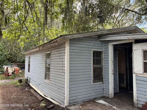 208 4th Street, East Palatka FL - photo 7 of 16