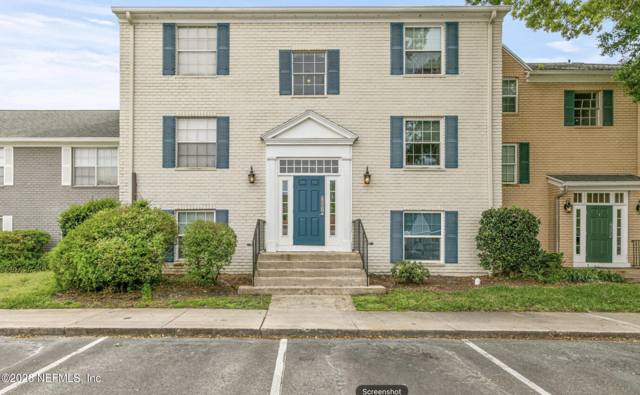 4330 PLAZA GATE Lane #102, home for sale in Jacksonville