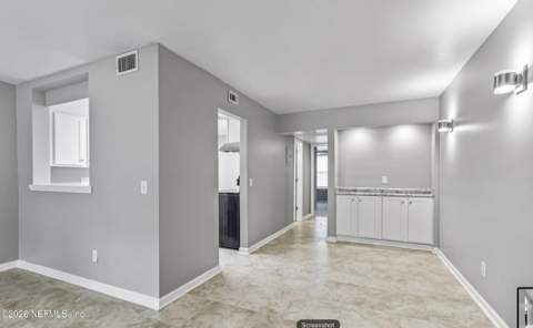 4330 Plaza Gate Lane #102, Jacksonville FL - photo 7 of 31