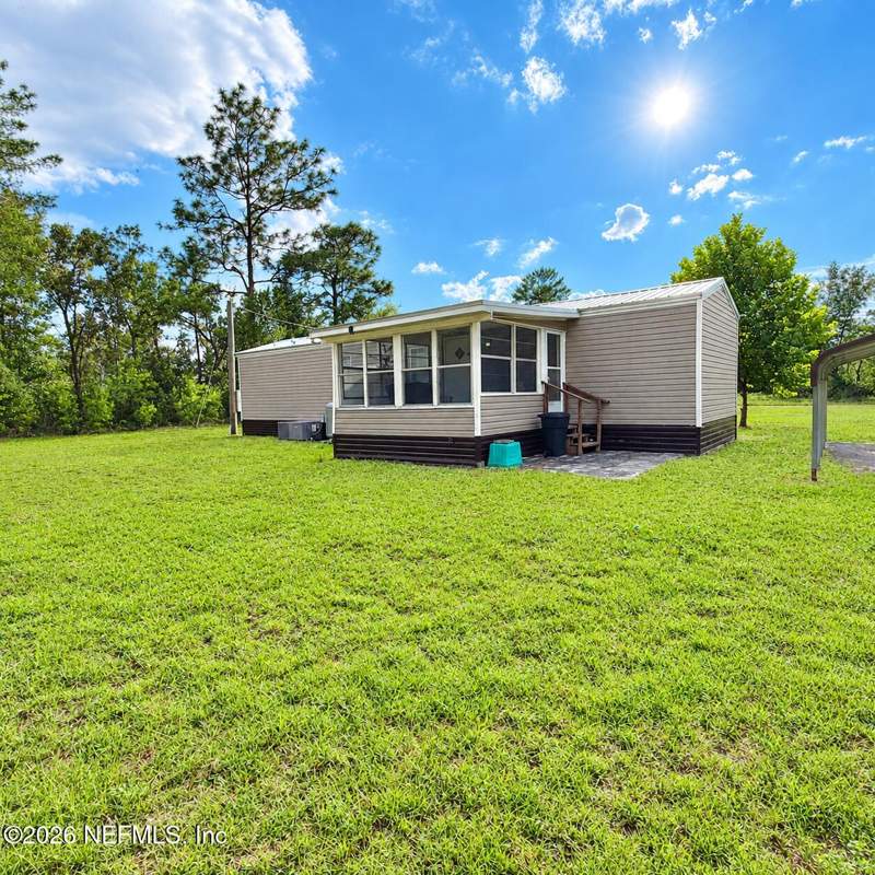 2 bedroom Mobile Home at 116 Guy Avenue, Interlachen Estate, Interlachen — photo 3