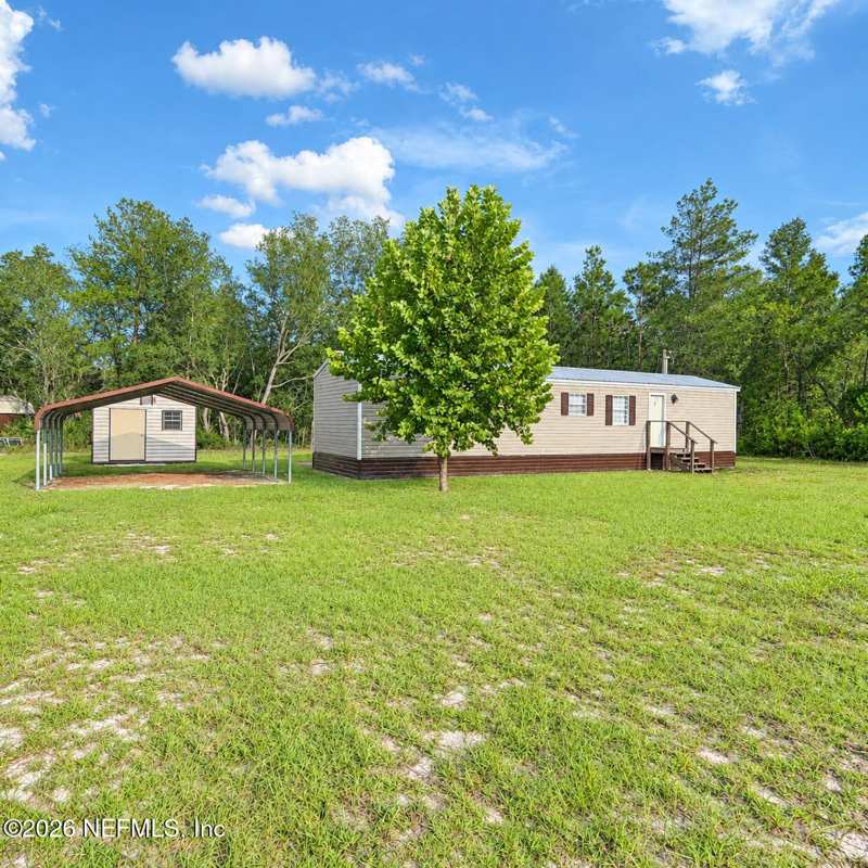 2 bedroom Mobile Home at 116 Guy Avenue, Interlachen Estate, Interlachen — photo 1