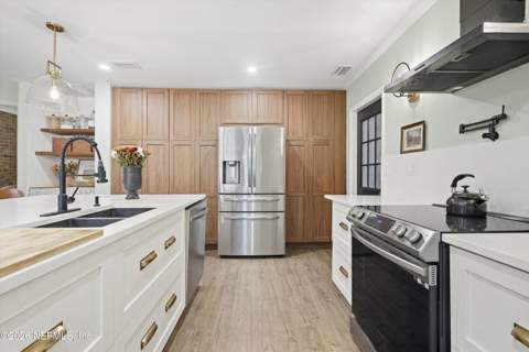 11740 V C Johnson Road, Jacksonville FL - photo 13 of 32