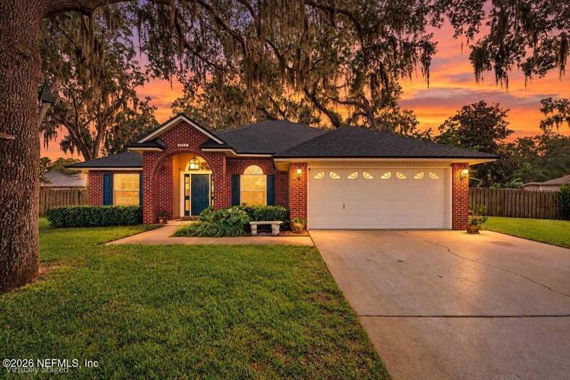 5 bedroom Single Family Residence at 4664 Trevor Creek Drive, Derris Creek, Jacksonville — photo 2