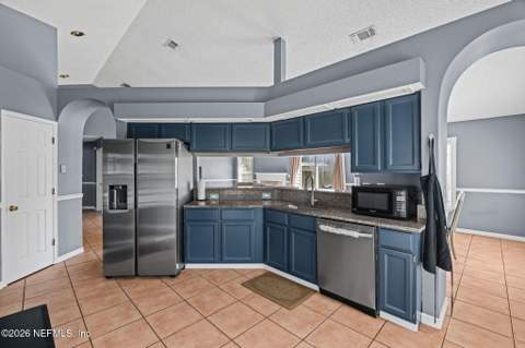 8459 Country Bend Circle, Jacksonville FL - photo 21 of 51