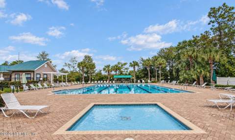 8459 Country Bend Circle, Jacksonville FL - photo 7 of 51