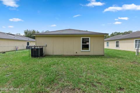 4373 Melissa Court, Jacksonville FL - photo 6 of 31