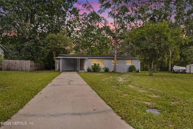 7832 DELAROCHE Court