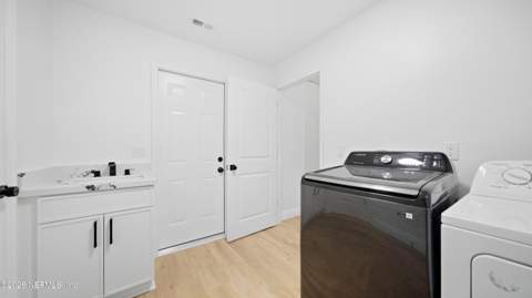 4034 Retford Drive, Jacksonville FL - photo 23 of 79