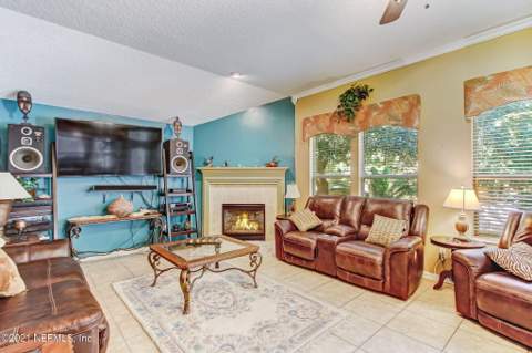 12282 Captiva Bluff Road, Jacksonville FL - photo 11 of 43