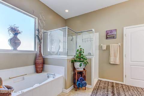 12282 Captiva Bluff Road, Jacksonville FL - photo 20 of 43