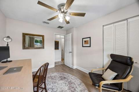9141 E Carbondale Drive, Jacksonville FL - photo 20 of 34