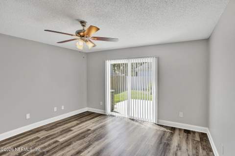 4394 Hanover Park Drive, Jacksonville FL - photo 21 of 50