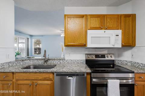 910 Pine Valley Place, St. Augustine FL - photo 15 of 59