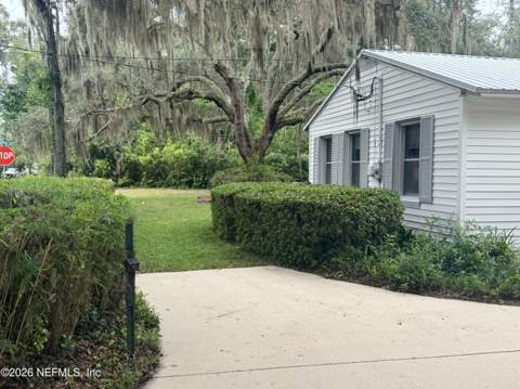 730 St Johns Avenue, Green Cove Springs FL - photo 7 of 13