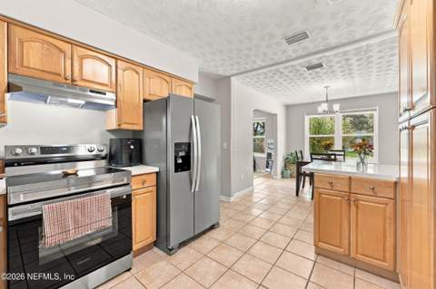 6151 Deepwood Drive, Jacksonville FL - photo 14 of 36