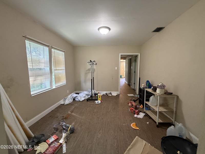 3 bedroom Single Family Residence at 18737 Charlotte Avenue, Ward City, Brooker — photo 5