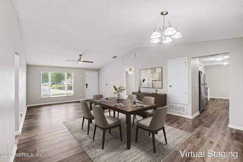 3 bedroom Single Family Residence at 2622 Pinewood Boulevard, Greenwood Estates, Middleburg — photo 2