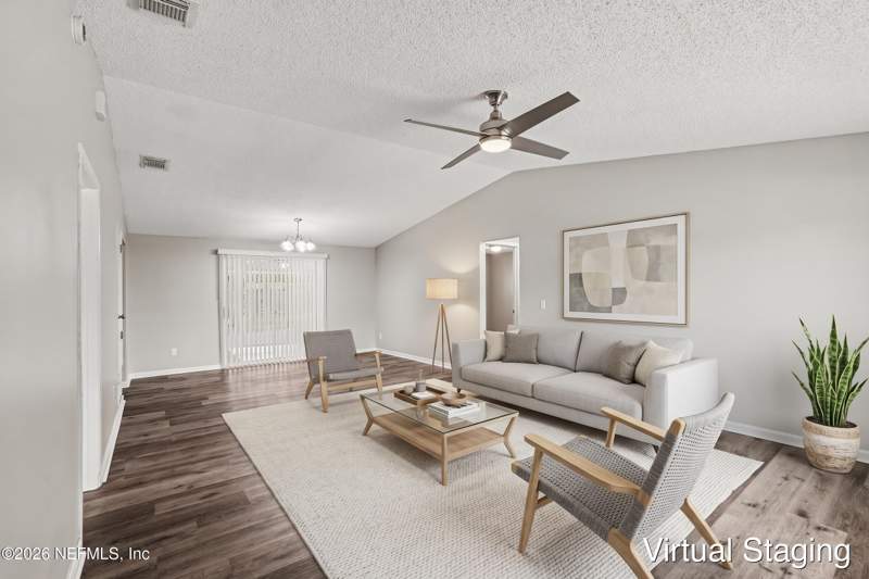 3 bedroom Single Family Residence at 2622 Pinewood Boulevard, Greenwood Estates, Middleburg — photo 4