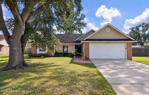 8459 Country Bend Circle, home for sale in Jacksonville 32244