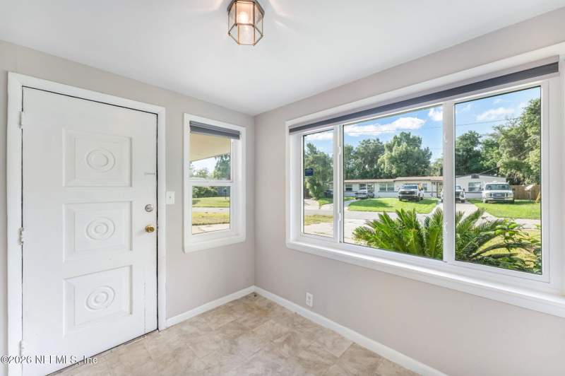 3 bedroom Single Family Residence at 5330 Oak Forest Drive, River Forest, Jacksonville — photo 4
