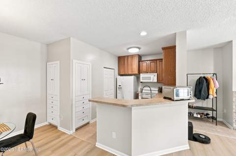 211 Jardin De Mer Place #211, Jacksonville Beach FL - photo 17 of 49
