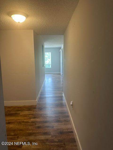 7947 Los Robles Court, Jacksonville FL - photo 17 of 24