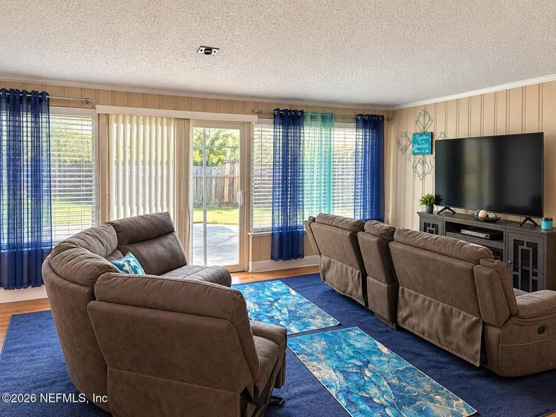 3 bedroom Single Family Residence at 5414 Floral Bluff Road, River Forest, Jacksonville — photo 3