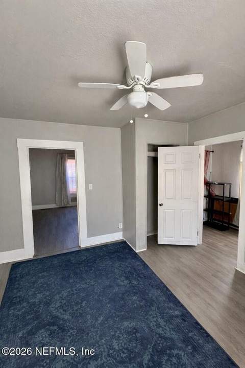 3916 N Davis Street, Jacksonville FL - photo 8 of 18