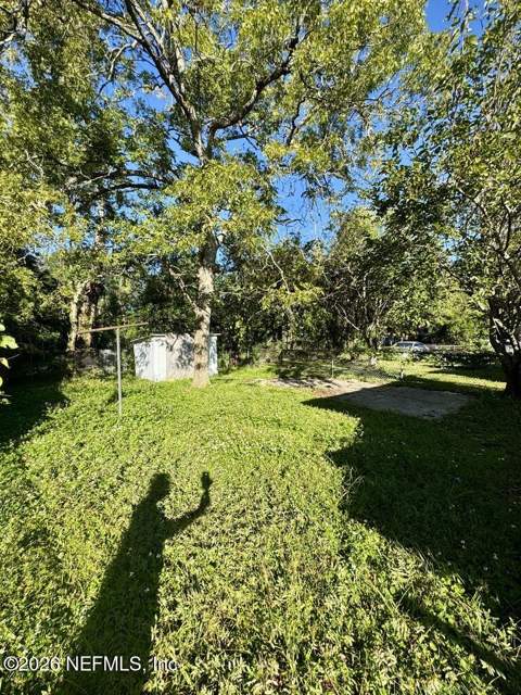 3916 N Davis Street, Jacksonville FL - photo 17 of 18