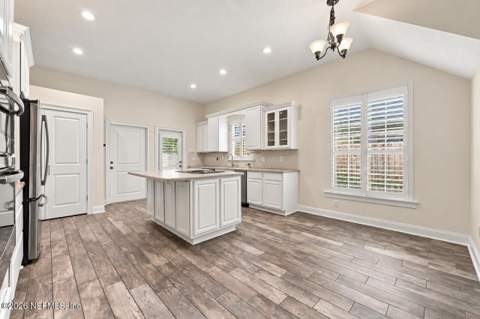 3079 Merrill Boulevard, Jacksonville Beach FL - photo 11 of 39