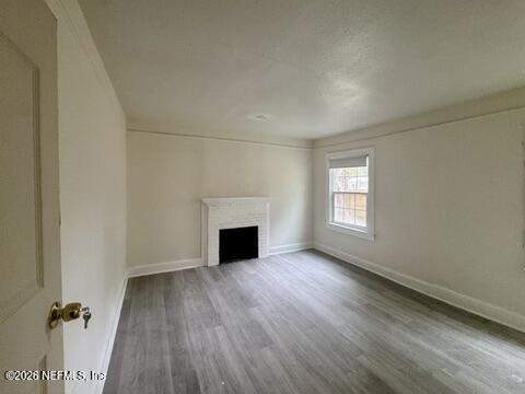 5420 Leaming Avenue, Jacksonville FL - photo 6 of 17