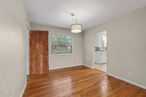 6211 Sage Drive, Jacksonville FL - photo 6 of 16
