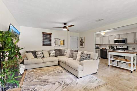 5698 Weber Lane, Jacksonville FL - photo 9 of 30